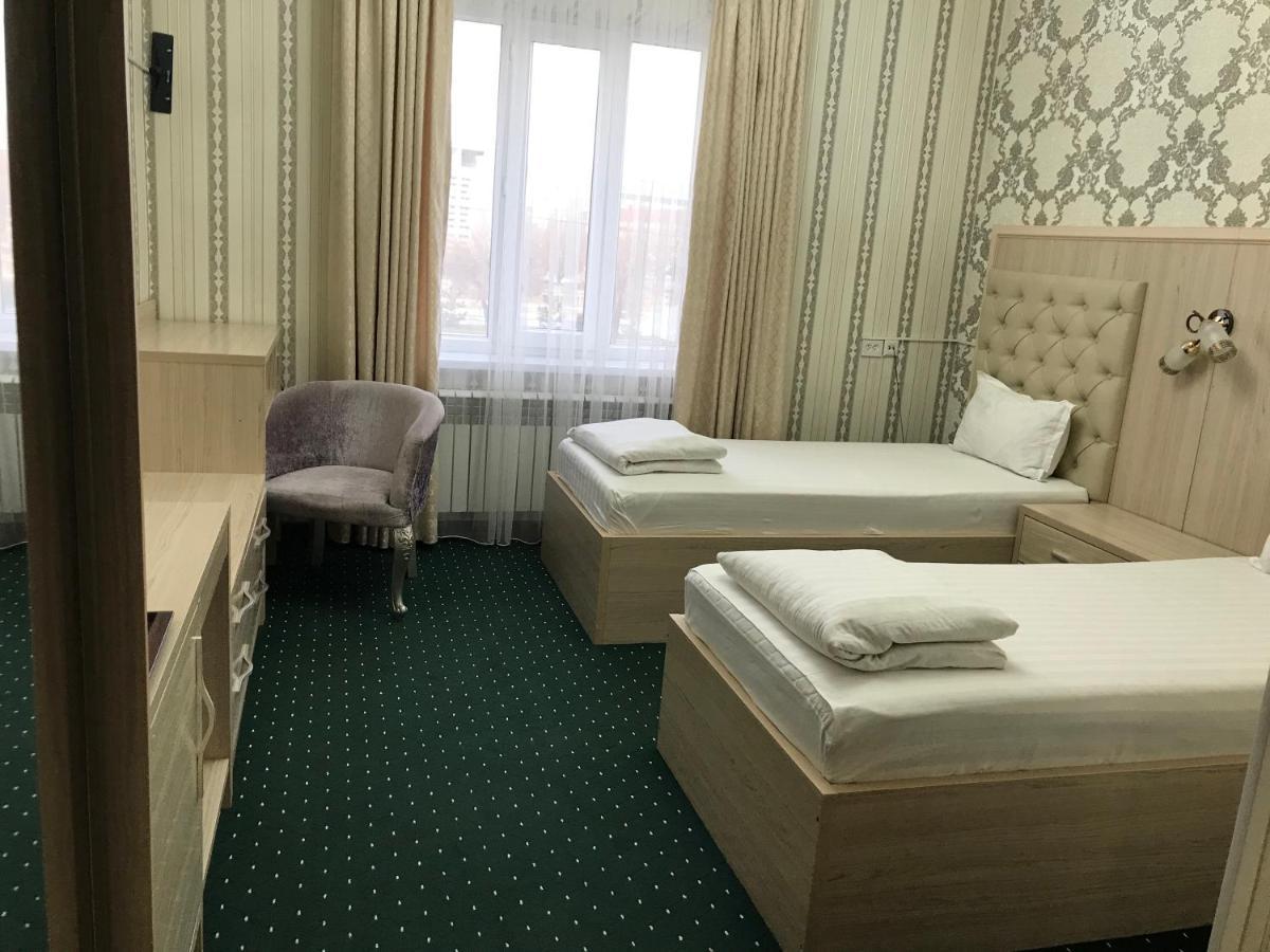 Emir Plaza Hotel Turkistan ภายนอก รูปภาพ